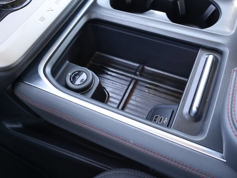 Used 2025 Ford Expedition Max Active image 23