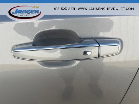 Used 2023 GMC Terrain Denali AWD/4WD image 8
