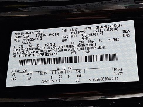 Certified 2023 Ford F150 Lariat w/ Equipment Group 502A High image 29