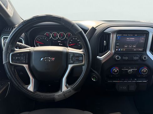 Used 2021 Chevrolet Silverado 1500 RST RWD image 19