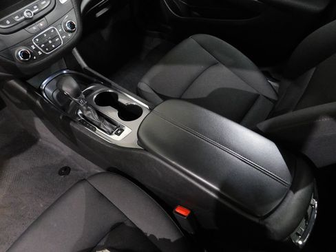 Used 2023 Chevrolet Malibu LT FWD image 50