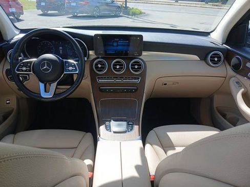 Used 2021 Mercedes-Benz GLC 300 GLC 300 image 13