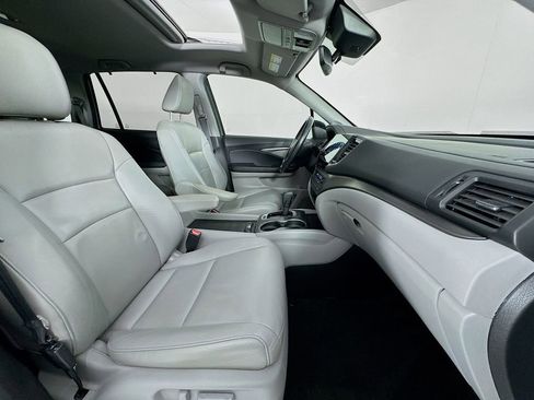 Used 2019 Honda Pilot EX-L image 39