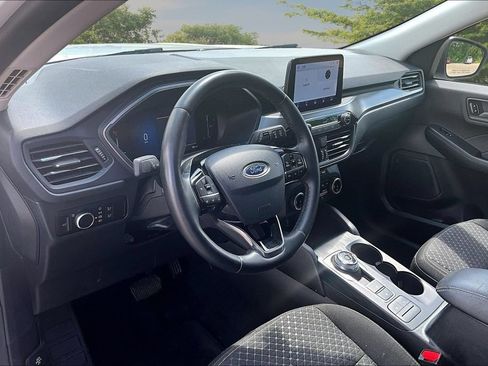Certified 2023 Ford Escape Active AWD/4WD image 14