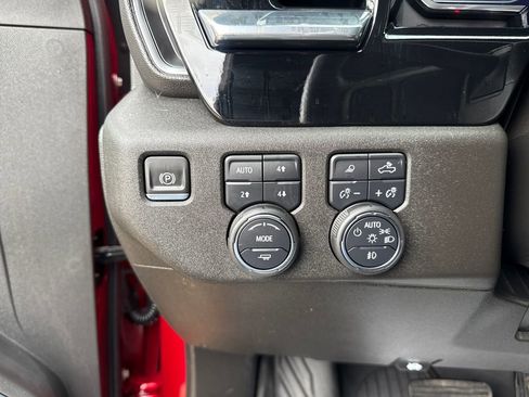Used 2024 Chevrolet Silverado 2500 High Country AWD/4WD image 20