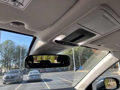 Used 2025 Honda CR-V EX image 29