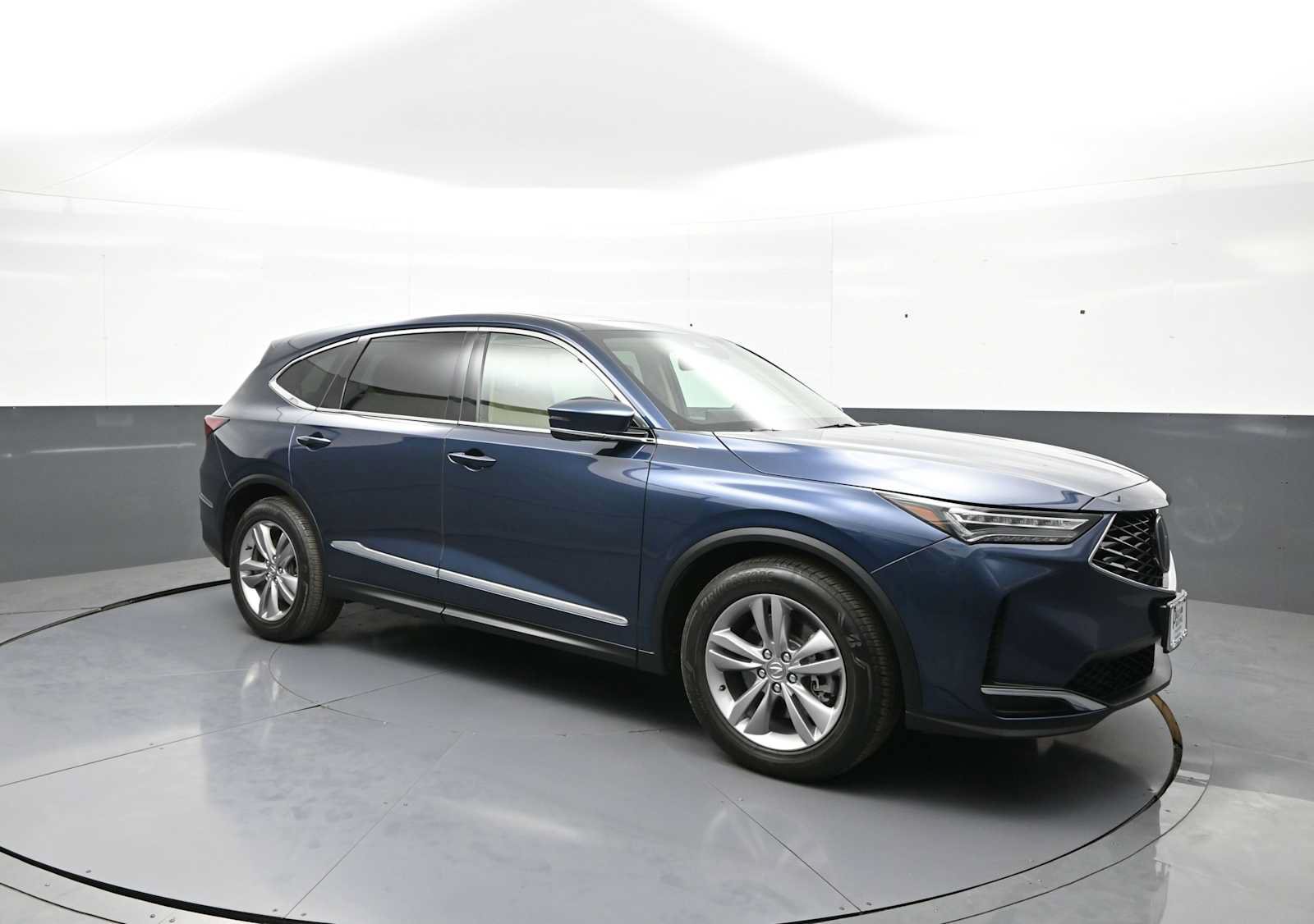 Certified 2025 Acura MDX SH-AWD image 4