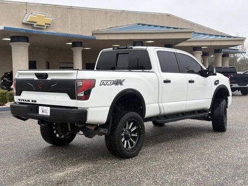 Used 2023 Nissan Titan PRO-4X w/ Pro-4x Convenience Package AWD/4WD image 13