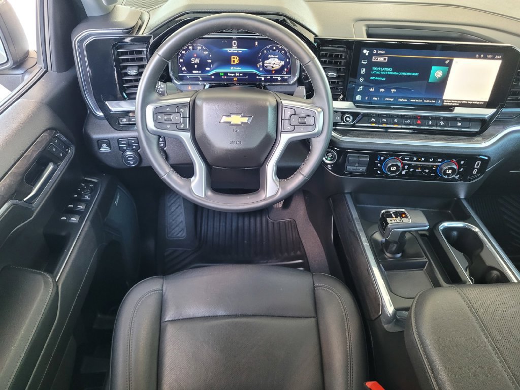 Used 2024 Chevrolet Silverado 1500 LTZ AWD/4WD image 11