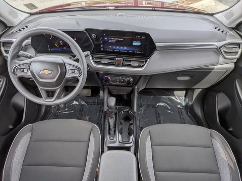 Certified 2024 Chevrolet TrailBlazer LT w/ Driver Confidence Package FWD image 14
