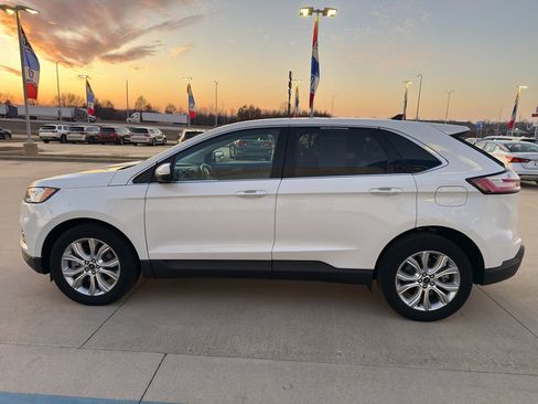 Used 2021 Ford Edge Titanium image 8