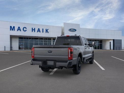 New 2026 Ford F250 Lariat w/ Black Appearance Package image 8