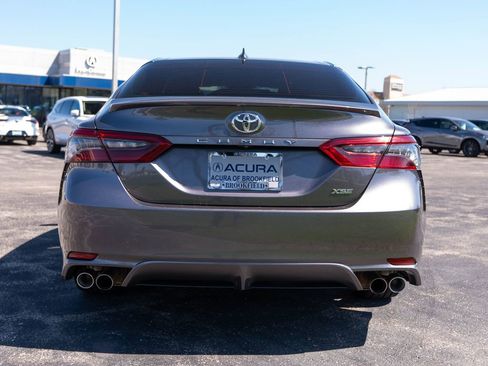 Used 2023 Toyota Camry XSE FWD image 10