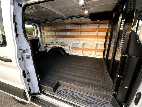 Used 2024 Ford Transit 250 Low Roof w/ Exterior Upgrade Package RWD image 25