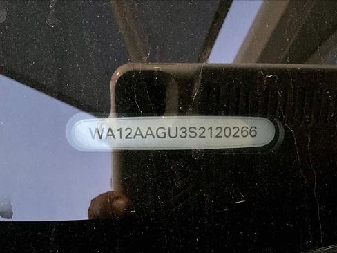 New 2025 Audi Q5 Premium Plus image 21