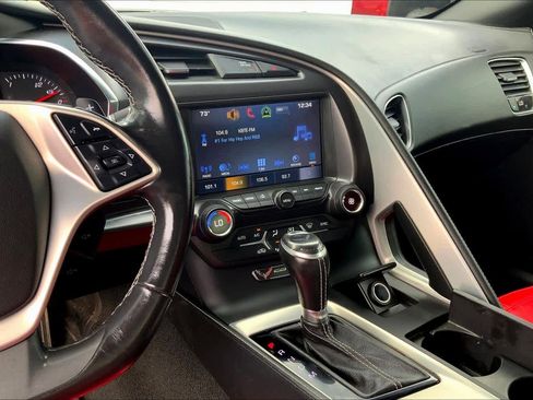 Used 2018 Chevrolet Corvette Stingray Coupe w/ Carbon Flash Badge Package image 5