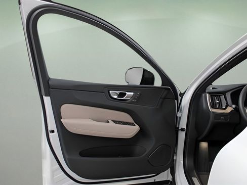 New 2026 Volvo XC90 B5 Ultra w/ Protection Package Premier AWD/4WD image 44