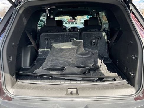 Certified 2023 Chevrolet Traverse LT w/ LPO, Floor Liner Package AWD/4WD image 23
