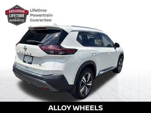 Certified 2023 Nissan Rogue SL w/ SL Premium Package FWD image 7