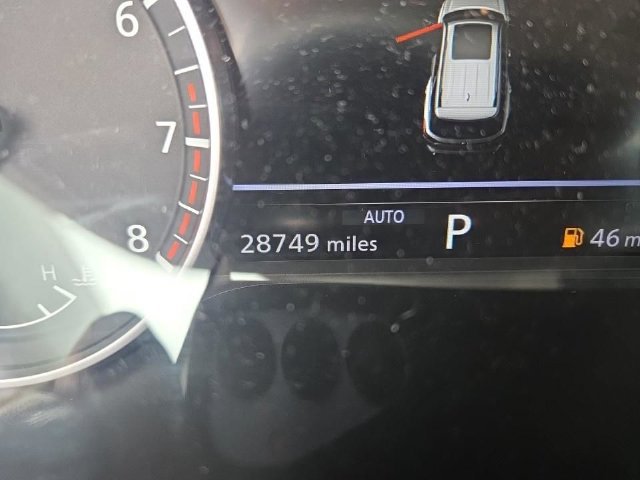 Used 2022 Nissan Pathfinder SV AWD/4WD image 10