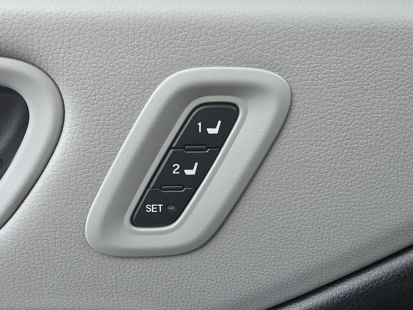 Used 2024 Honda Pilot Elite image 44