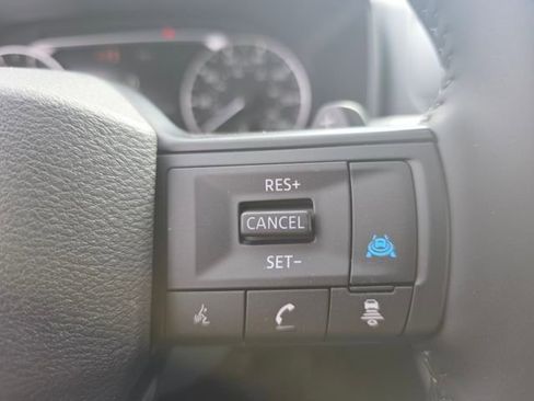 New 2026 Nissan Rogue SV w/ Cold Weather Package AWD/4WD image 25
