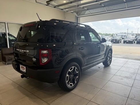 Used 2022 Ford Bronco Sport Outer Banks w/ Tech Package image 4