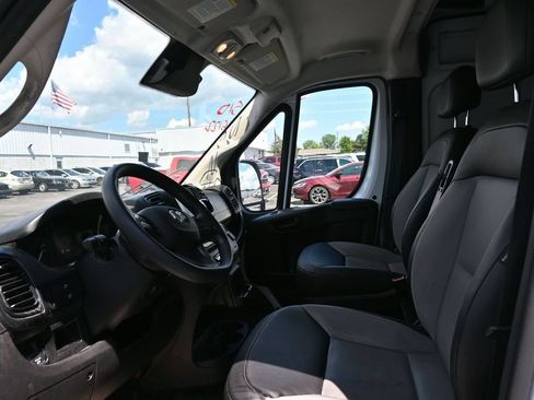 Used 2025 RAM ProMaster 2500 w/ Convenience Group FWD image 18