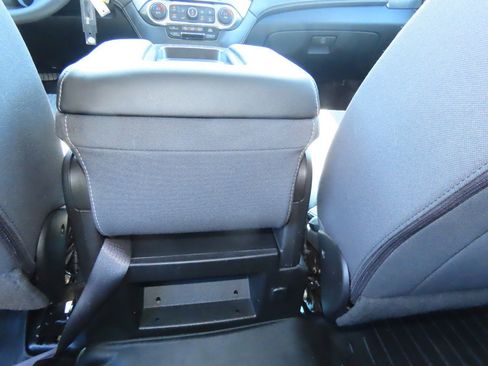 Used 2016 Chevrolet Tahoe Commercial image 21