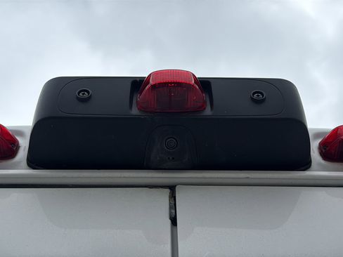 Used 2025 RAM ProMaster 2500 w/ Convenience Group FWD image 12