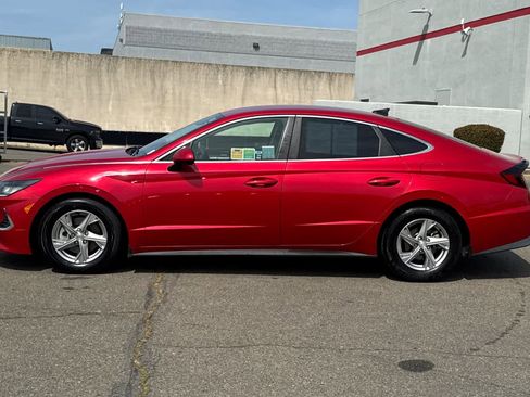Used 2021 Hyundai Sonata SE FWD image 9