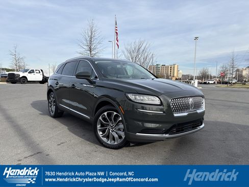 Used 2022 Lincoln Nautilus Reserve w/ Equipment Group 201A image 1