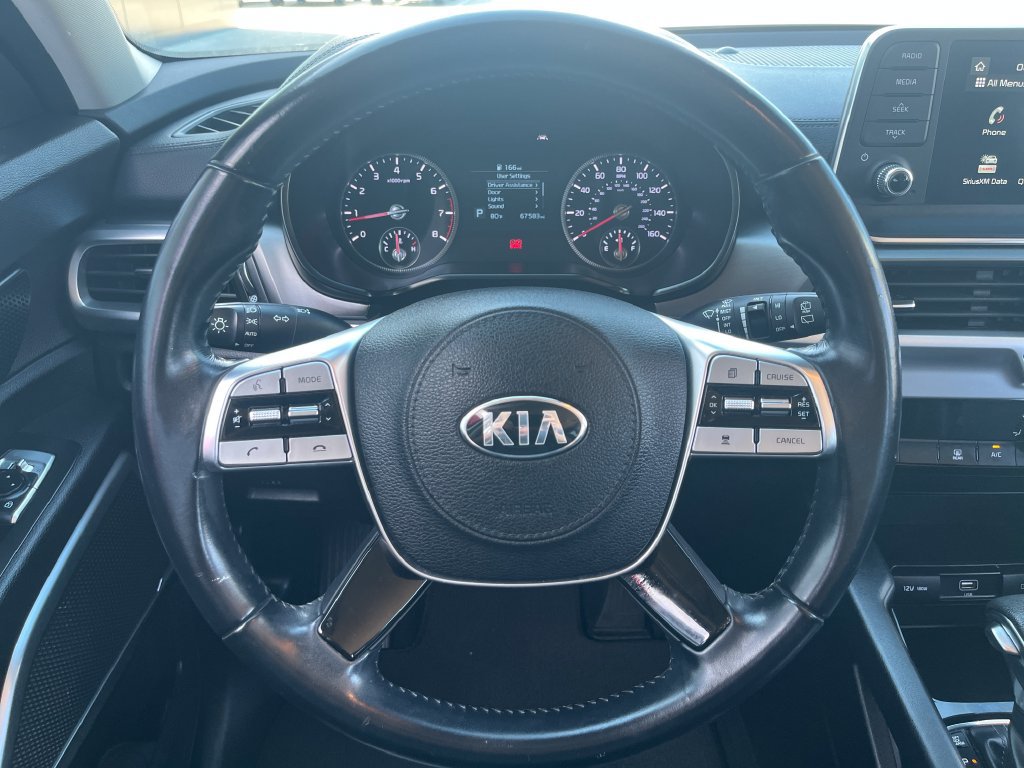 Used 2021 Kia Telluride LX FWD image 16