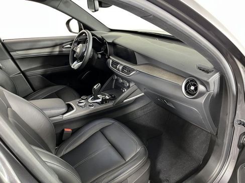 Used 2023 Alfa Romeo Stelvio Ti image 49