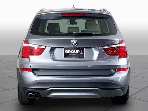 Used 2017 BMW X3 sDrive28i RWD image 5