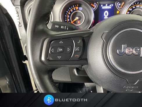 Used 2022 Jeep Wrangler Unlimited Sport image 21