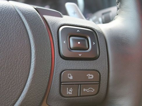 Certified 2025 Lexus IS 300 F Sport image 17