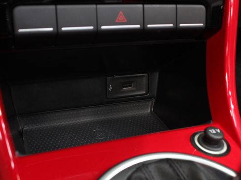 Used 2018 Volkswagen Beetle 2.0T S image 70