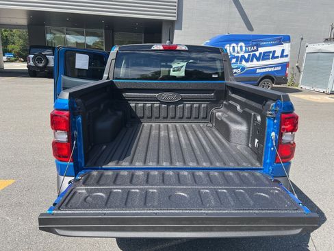 New 2025 Ford Maverick XLT w/ XLT Luxury Package image 9