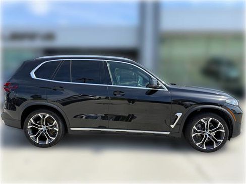Used 2024 BMW X5 sDrive40i w/ Premium Package RWD image 10