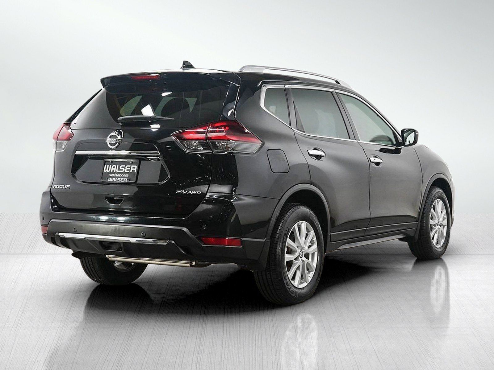 Used 2019 Nissan Rogue SV AWD/4WD image 5