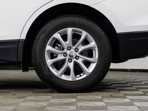 Used 2021 Chevrolet Equinox LS w/ LS Convenience Package image 43