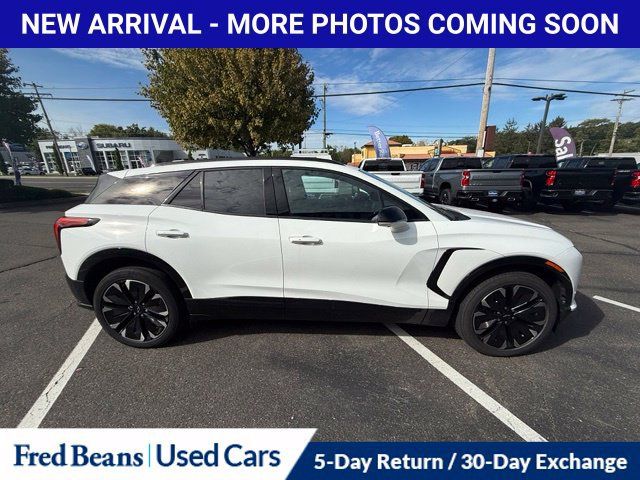 Used 2024 Chevrolet Blazer EV RS AWD/4WD image 13