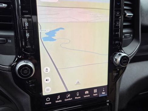 New 2026 RAM 5500 Tradesman AWD/4WD image 18