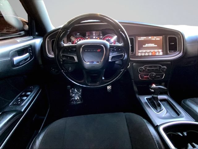 Used 2022 Dodge Charger Scat Pack w/ Plus Group RWD image 16