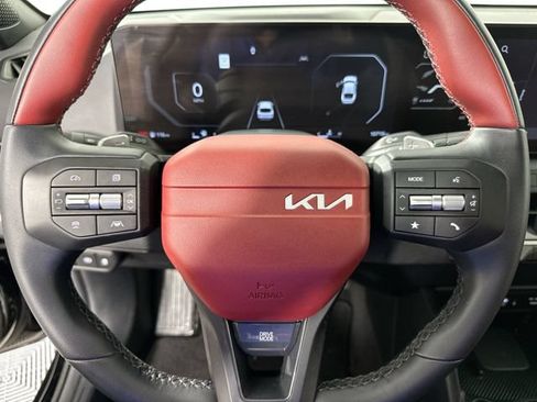 Used 2025 Kia K4 GT-Line w/ GT-Line Premium Package FWD image 21
