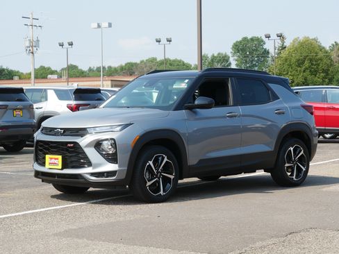 Used 2023 Chevrolet TrailBlazer RS AWD/4WD image 3