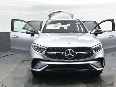 New 2026 Mercedes-Benz GLC 300 4MATIC image 39