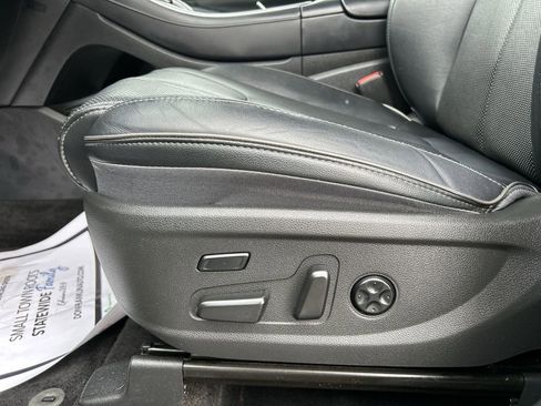 Used 2023 Hyundai Santa Fe Limited AWD/4WD image 18