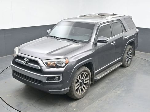 Used 2017 Toyota 4Runner Limited AWD/4WD image 15